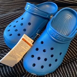 NWT Blue Crocs